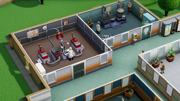 Two Point Hospital (Xbox ONE)_131832674