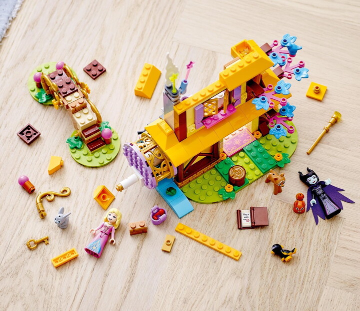 LEGO® Disney Princess 43188 Šípková Růženka a lesní chaloupka_66699948
