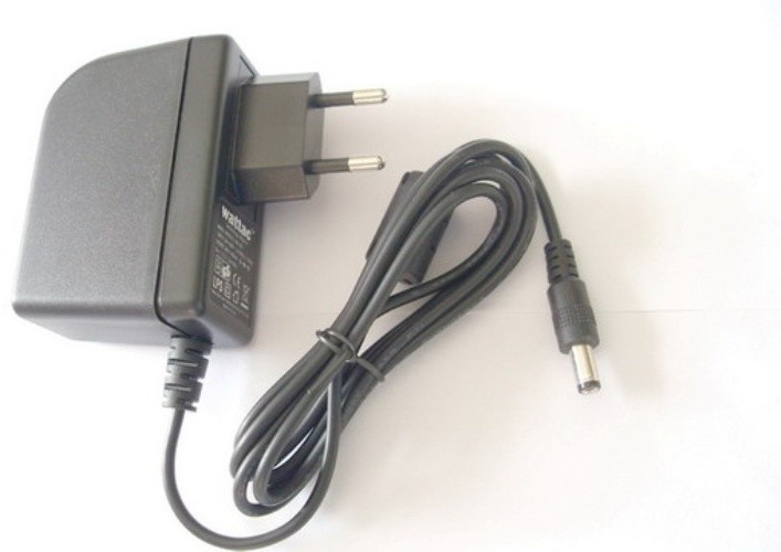 Wattac síťový adaptér 18W, černá_640402068