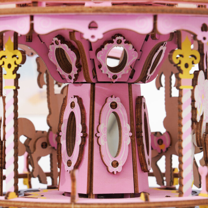 Stavebnice RoboTime - Romantický kolotoč barevný, hrací skříňka, dřevěná_878575951