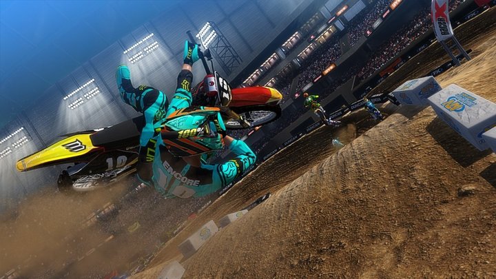 MX vs ATV Supercross Encore (PS4)_281346172