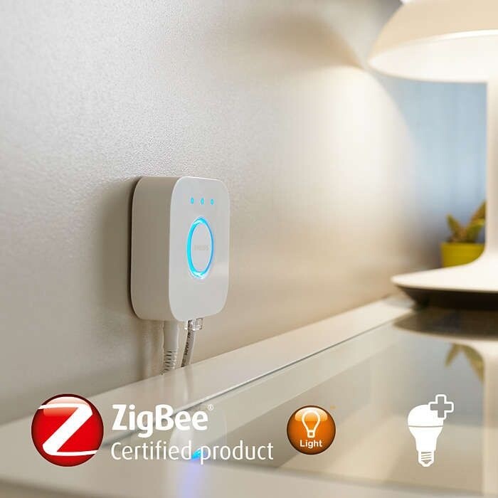 Philips HUE 2 žárovky White and Color Ambiance + Hue Bridge_1191241798