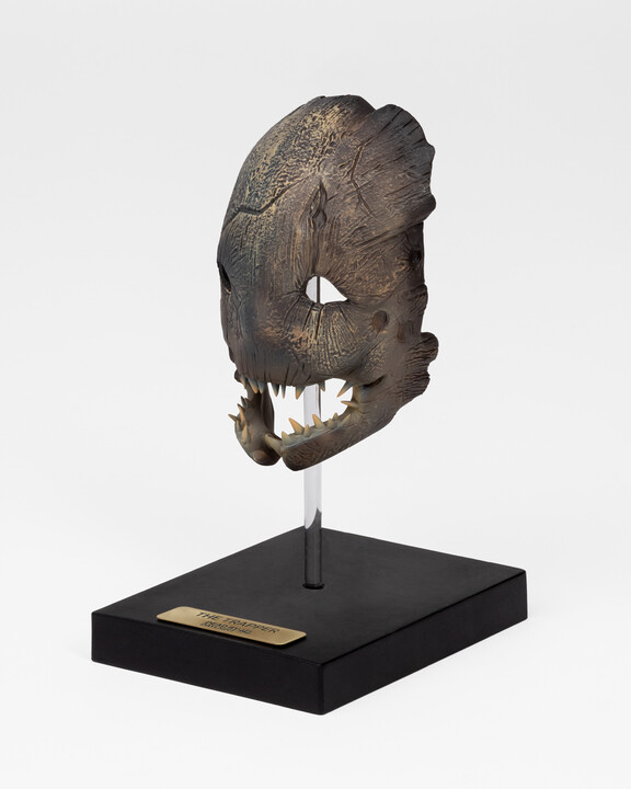 Figurka Dead by Daylight - Trapper Mask Replica_1765700886