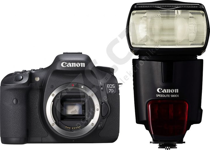 Canon EOS 7D + blesk Speedlite 580EX_1239333734