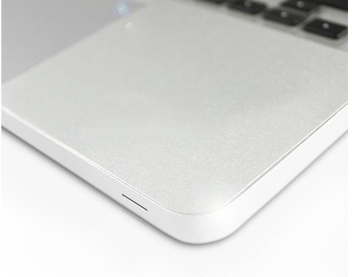 KMP ochranná samolepka pro 13&#39;&#39; MacBook Pro Retina, 2015, stříbrná_1882661222