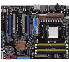ASUS M4A79 Deluxe - AMD 790FX_850763711
