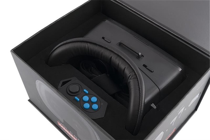 Modecom VOLCANO Blaze sada 3D/VR pro smartphony (brýle, Pad, sluchátka)_1868206935