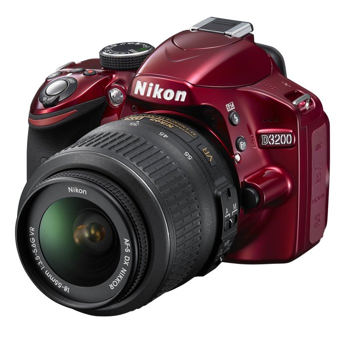Nikon D3200 červená + objektiv 18-55 AF-S DX VR_1724188779