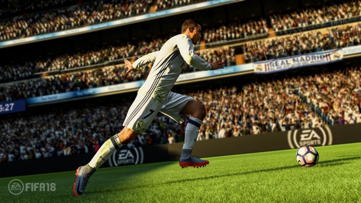 FIFA 18 - Ronaldo Edition (Xbox ONE) - elektronicky_305715034