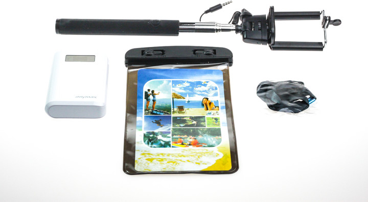 MyMAX Letní set - powerbanka 10.000 mAh + zdarma selfie tyč a voděodolné pouzdro_1664344067
