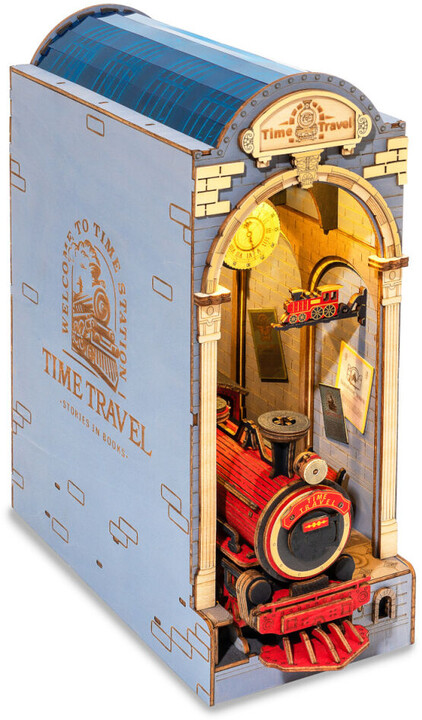 Stavebnice RoboTime miniatura domečku Kouzelnické nádraží, zarážka na knihy, dřevěná, LED_954906001