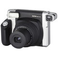Fujifilm Instax Wide 300 camera EX D, černá O2 TV HBO a Sport Pack na dva měsíce