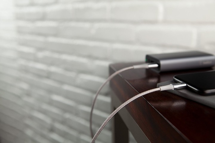 Belkin kabel Premium Kevlar USB-A 2.0 /microUSB, 1,2m - stříbrný_29446504