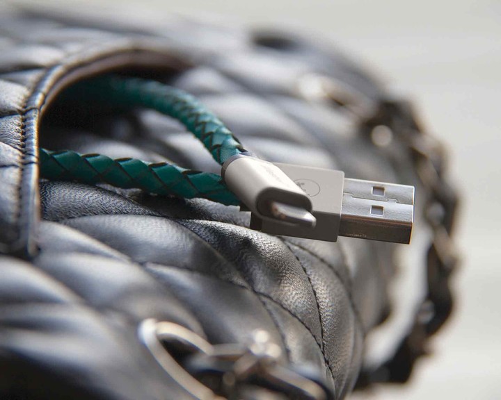 PlusUs LifeStar Handcrafted USB Charge &amp; Sync cable (1m) Lightning - Turquoise / Light Gold_2124872983