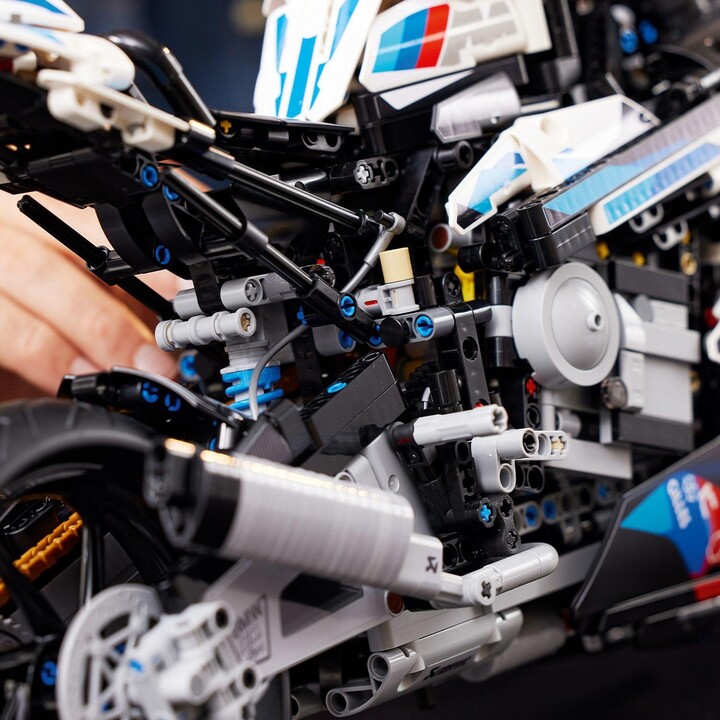 LEGO® Technic 42130 BMW M 1000 RR_163596322
