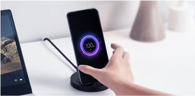 Xiaomi nabíjecí stojan Mi Wireless Charging Stand, 20W, černá_1428423468