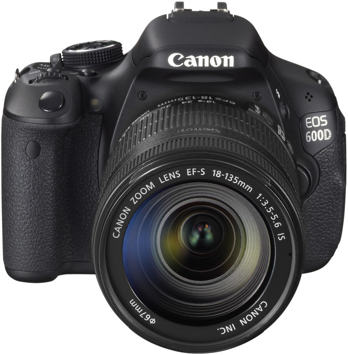 Canon EOS 600D + objektiv EF-S 18-55 IS II_737388338