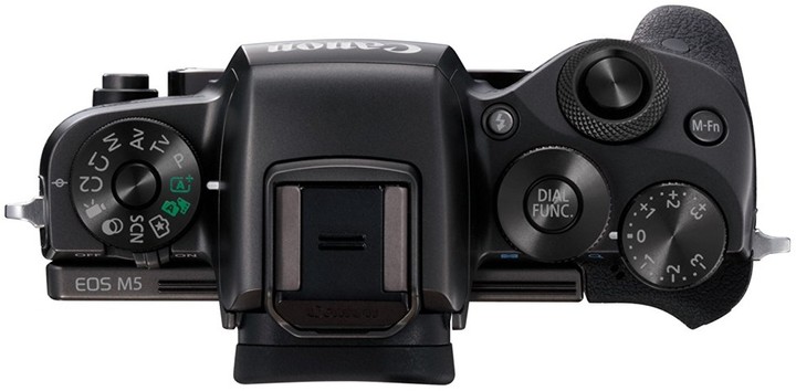 Canon EOS M5 - tělo + adapter EF-EOS M_1710729181