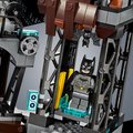 LEGO® DC Comics Super Heroes 76122 Clayface útočí na Batmanovu jeskyni_1297628929