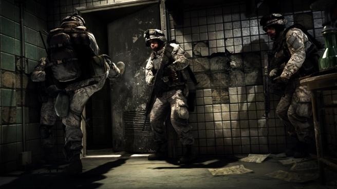 Battlefield 3: Premium Edition (Xbox 360)_1588223519