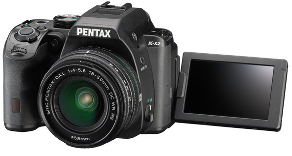 Pentax K-S2, černá + DAL 18-50mm WR_1128145761