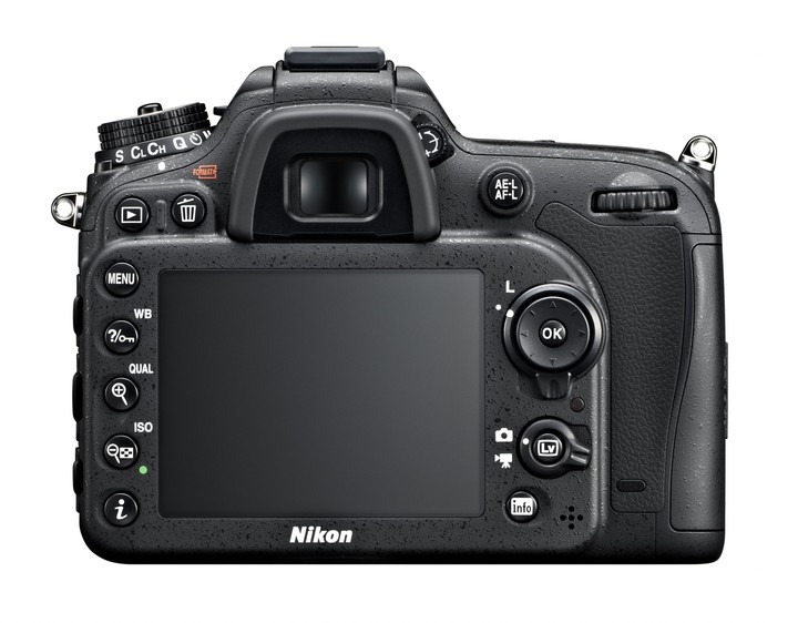 Nikon D7100 + 18-105 AF-S DX VR_1771734787