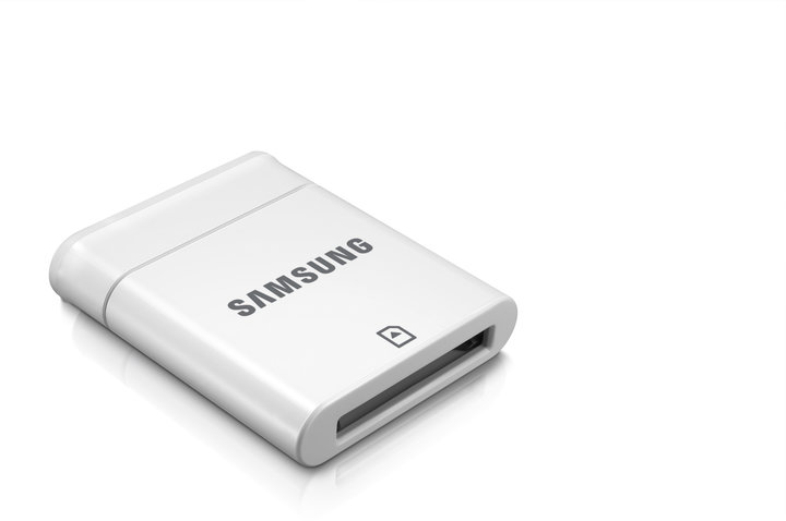 Samsung adaptéry EPL-1PLR, 30pin-&gt;USB HOST (F) a 30pin-&gt;SD, bílá_1044370046