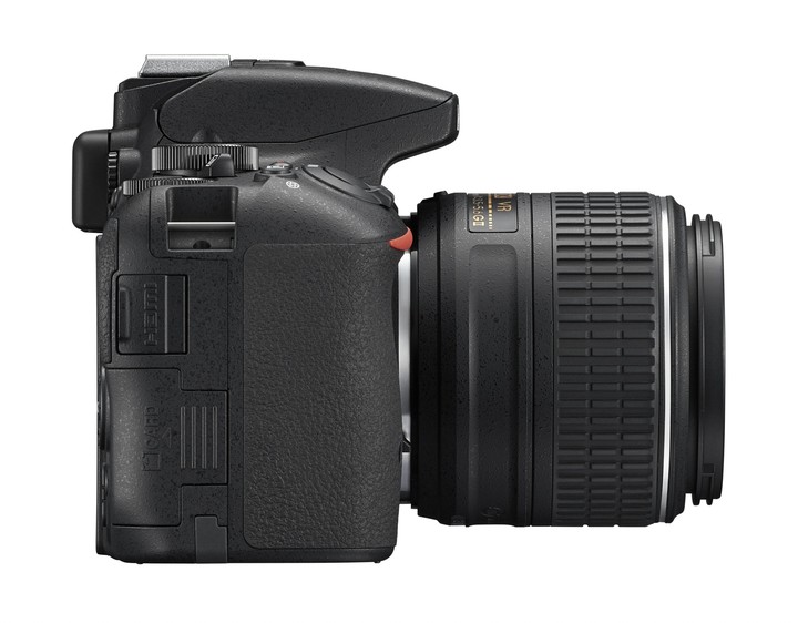 Nikon D5500 + 18-55 AF-S DX VR II_288186806