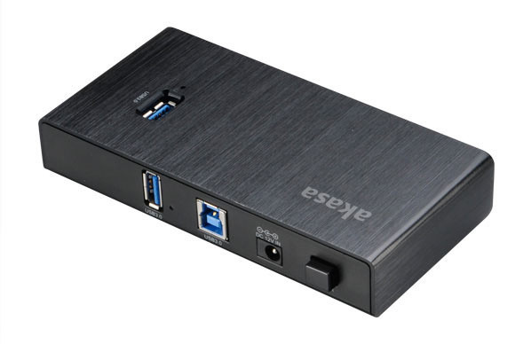 Akasa USB hub Elite 10EX, 10x USB 3.0, 2 nabíjecí porty, černý_340821595
