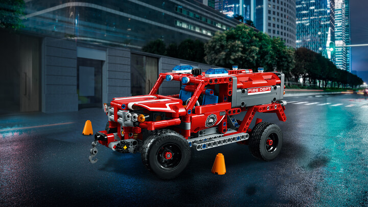 LEGO® Technic 42075 Záchranné auto_1730867220