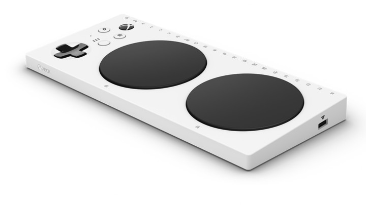 Xbox ONE Adaptive Controller, bílý (PC, Xbox ONE, Xbox Series)_586496593