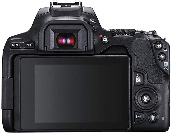 Canon EOS 250D + 18-55mm f/3.5-5.6 III + CB-SB130 + 16GB_1326237742