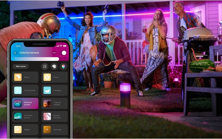Philips Hue Venkovní LED pásek 2m White and Color Ambiance + adaptér_1488183258