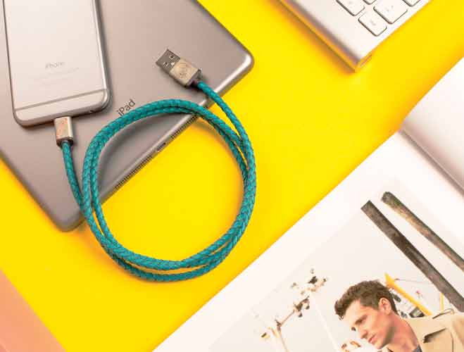 PlusUs LifeStar Premium Handcrafted USB Charge &amp; Sync cable (1m) Lightning - Turquoise / Light Gold_997524817