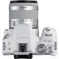 Canon EOS 200D + 18-55mm IS STM, bílá_1387306825