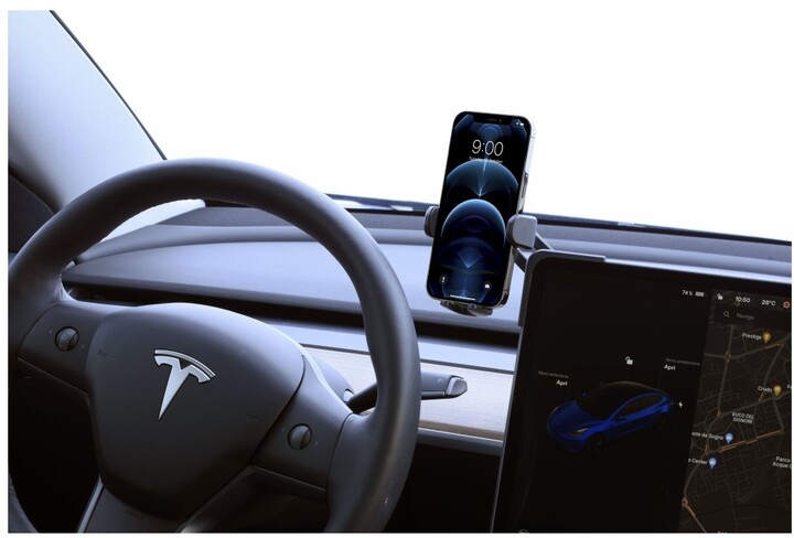 Cellularline univerzální držák do auta Hug Screen pro elektromobil Tesla, černá_2065183348