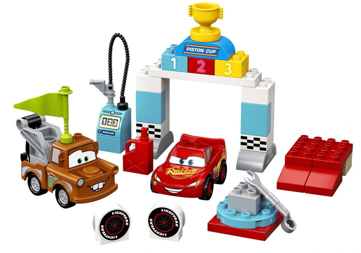 LEGO® DUPLO® Disney Cars 10924 Závodní den Bleska McQueena_1051399837