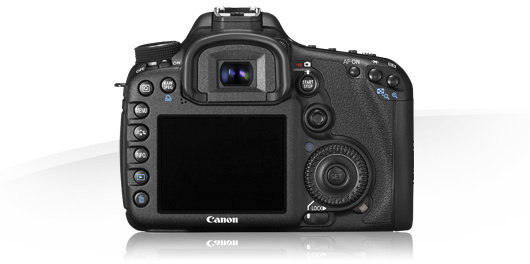 Canon EOS 7D + objektiv EF 15-85 IS_1240722417