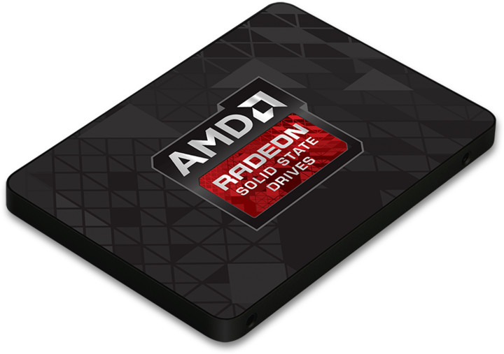 OCZ AMD Radeon R7 - 240GB_793239781