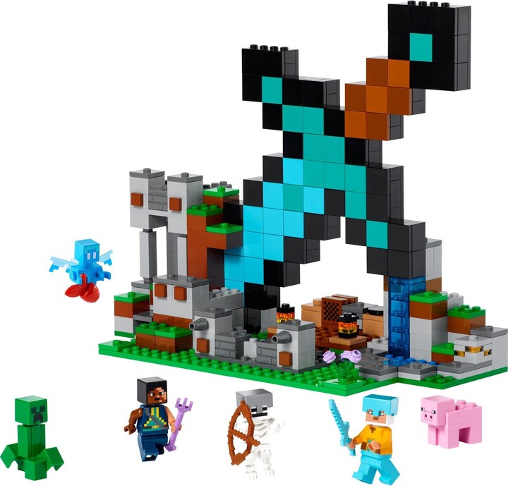 LEGO® Minecraft® 21244 Rytířská základna_1273850268