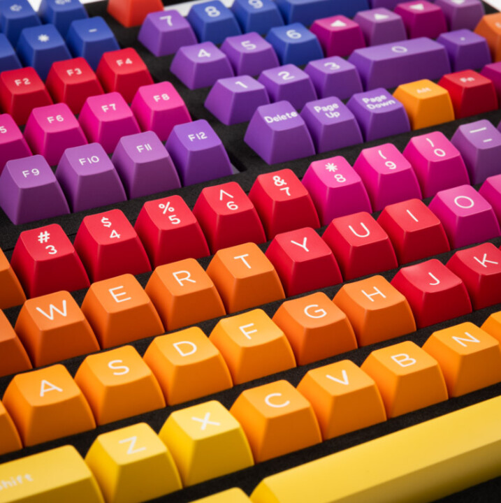 Ducky Afterglow SA, 108 kláves, ABS, modré/fialové/červené/žluté_1695415714