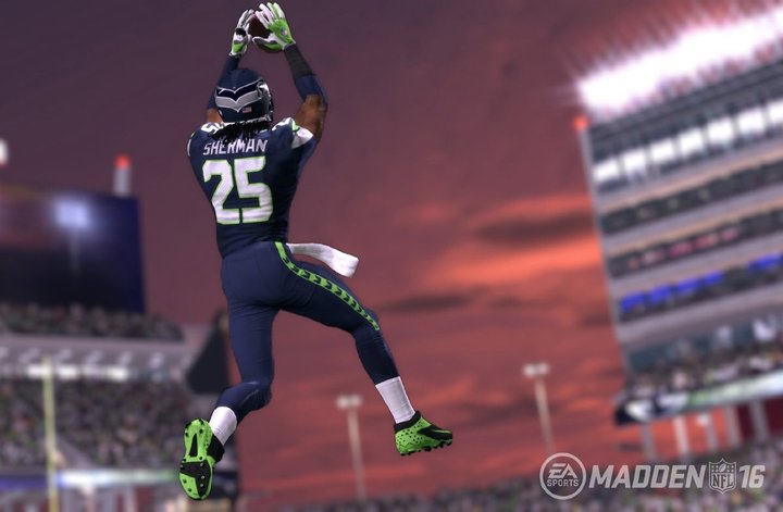Madden NFL 16 (Xbox 360)_1683527956