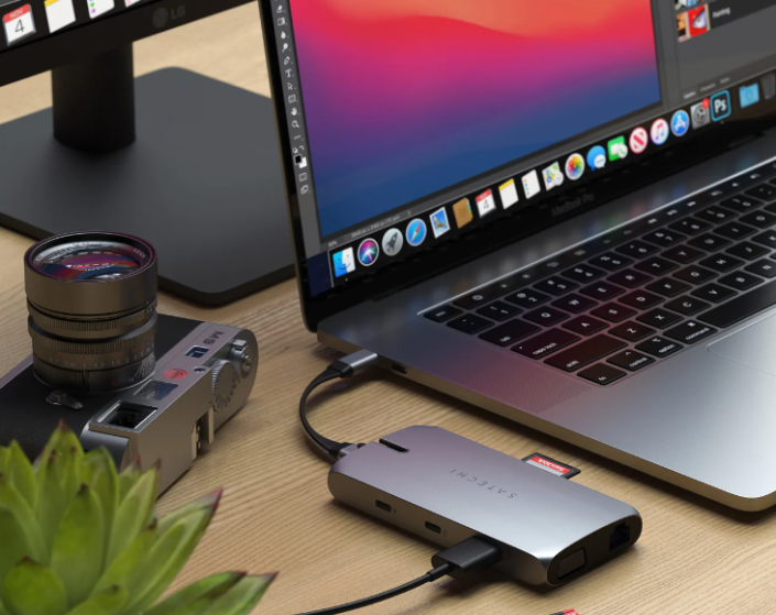 Satechi USB-C On the go Multiport adapter
